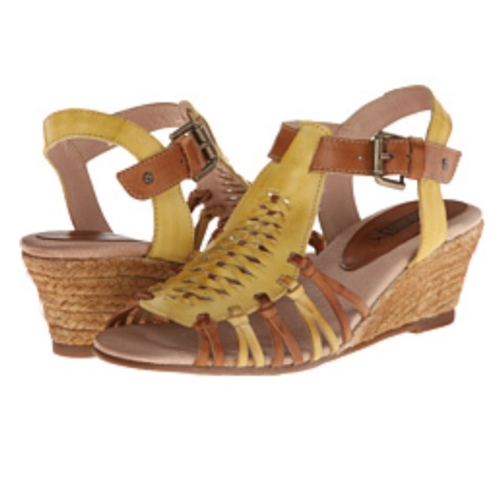 Pikolinos Sandals